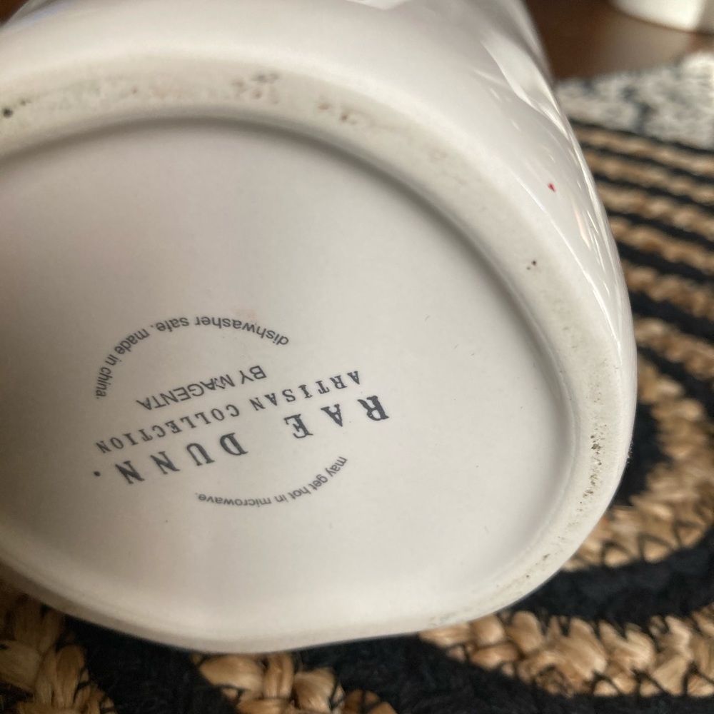 Rae Dunn Tea mug. - Picture 3 of 4